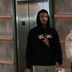 Meet your Posher, Hammad